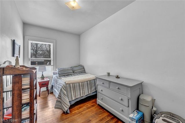 2410 Overlook Road, Cleveland Heights, OH 44106