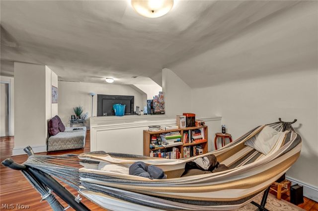 2410 Overlook Road, Cleveland Heights, OH 44106