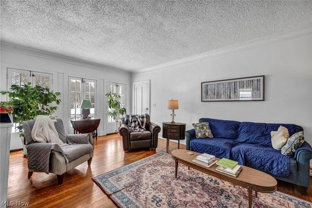 2410 Overlook Road, Cleveland Heights, OH 44106