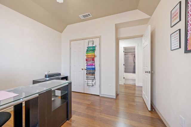 305 Maverick Trail, Oak Point, TX 75068