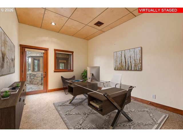 2815 ARROWHEAD Ct, Lake Oswego, OR 97034