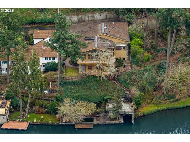 2815 ARROWHEAD Ct, Lake Oswego, OR 97034