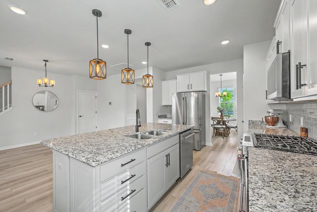 803 Gentle Breeze Drive, Summerville, SC 29486