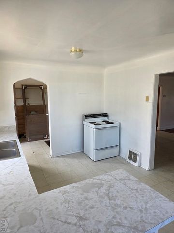 1014 Atchison Ave, Trinidad, CO 81082