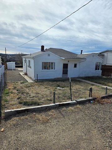 1014 Atchison Ave, Trinidad, CO 81082