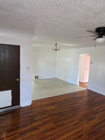 1014 Atchison Ave, Trinidad, CO 81082