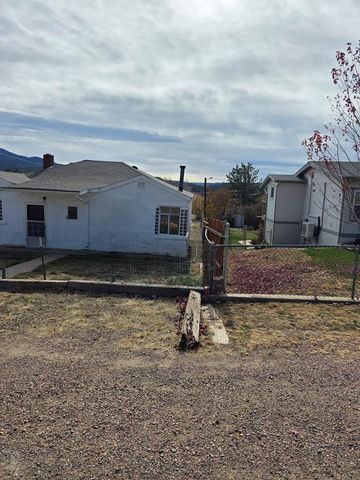 1014 Atchison Ave, Trinidad, CO 81082