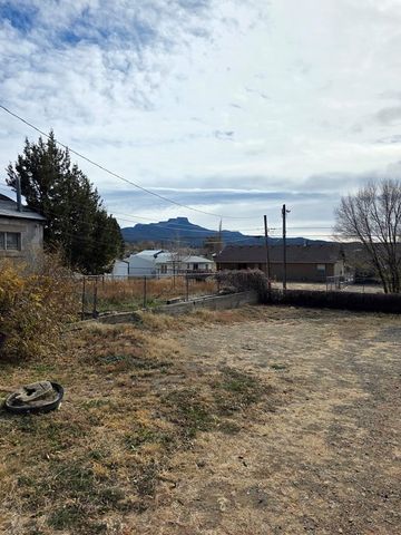 1014 Atchison Ave, Trinidad, CO 81082