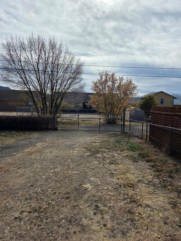 1014 Atchison Ave, Trinidad, CO 81082