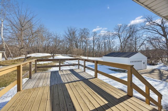 3256 Hampshire Avenue N, Crystal, MN 55427