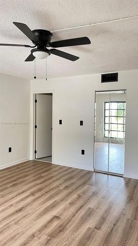 5550 NW 44th St 407B, Lauderhill, FL 33319