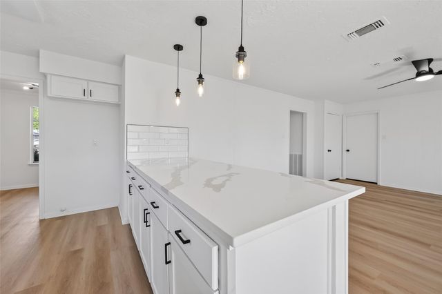 12323 Meadow Berry Drive, Meadows Place, TX 77477