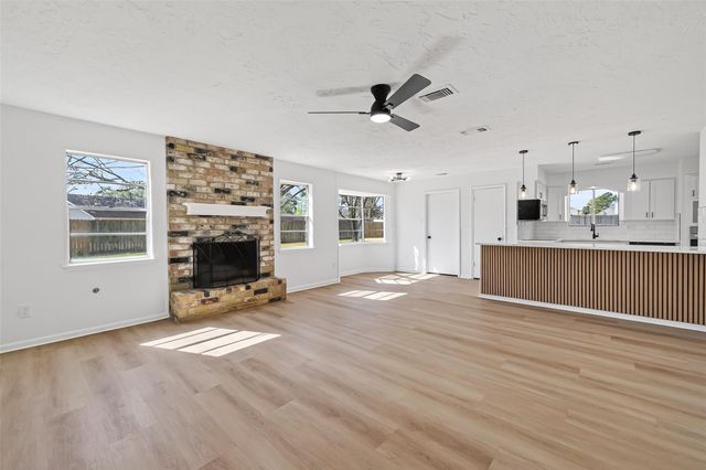 12323 Meadow Berry Drive, Meadows Place, TX 77477