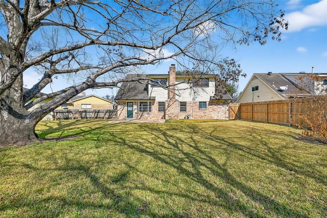 12323 Meadow Berry Drive, Meadows Place, TX 77477