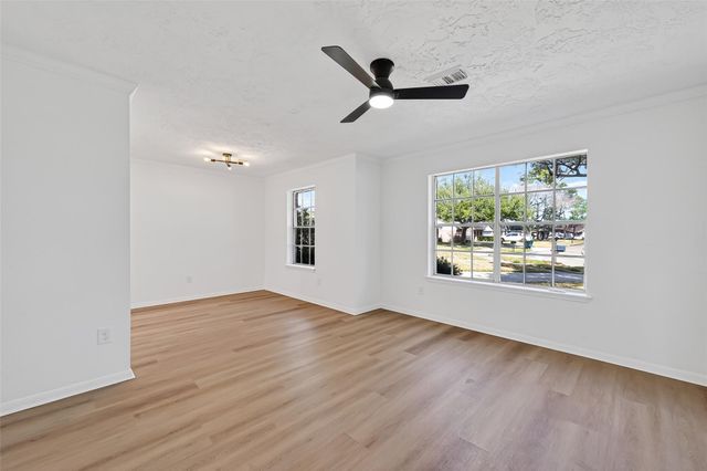 12323 Meadow Berry Drive, Meadows Place, TX 77477