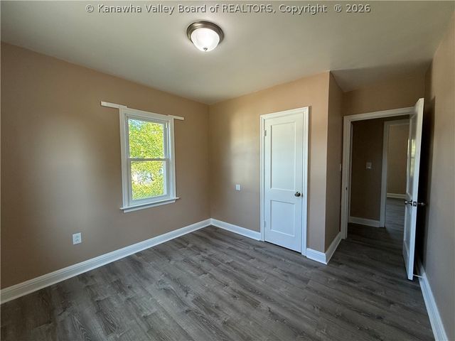 501 21st Street, Dunbar, WV 25064