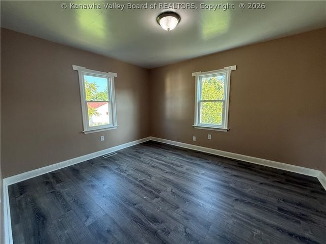 501 21st Street, Dunbar, WV 25064