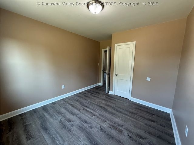 501 21st Street, Dunbar, WV 25064