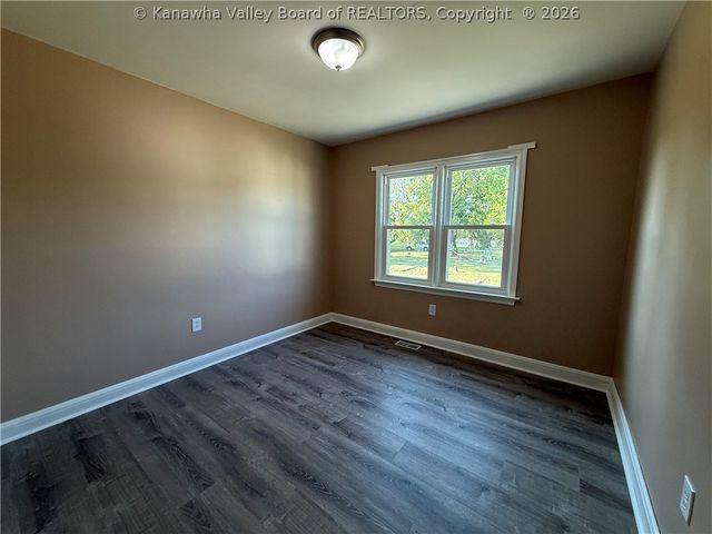 501 21st Street, Dunbar, WV 25064