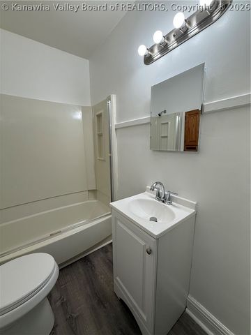 501 21st Street, Dunbar, WV 25064