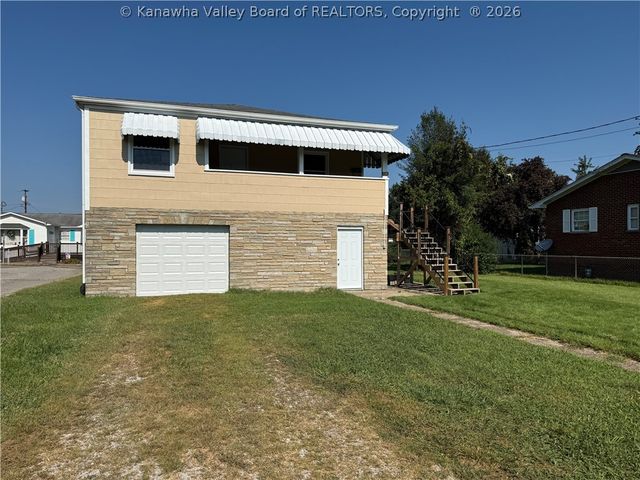 501 21st Street, Dunbar, WV 25064