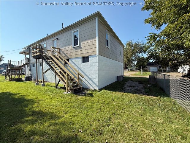 501 21st Street, Dunbar, WV 25064