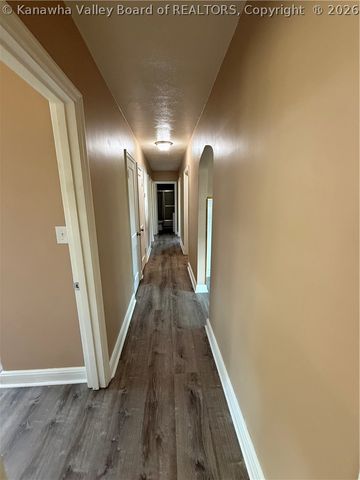 501 21st Street, Dunbar, WV 25064