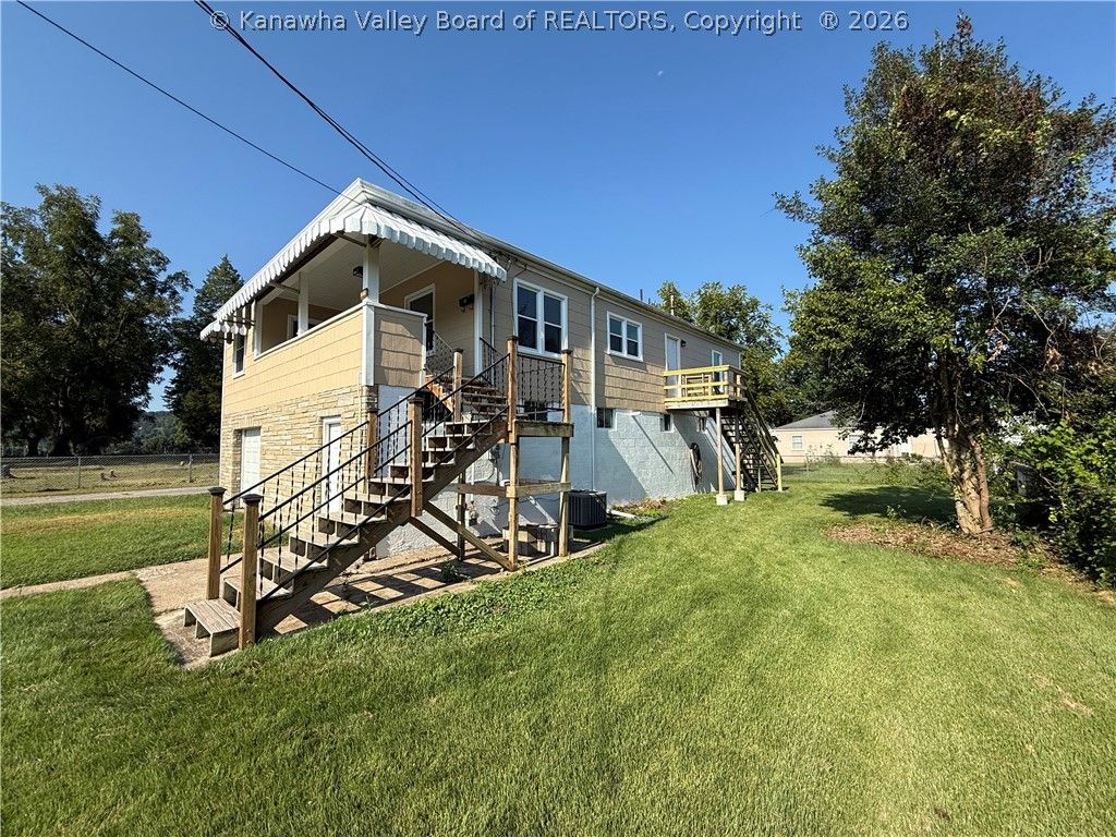501 21st Street, Dunbar, WV 25064
