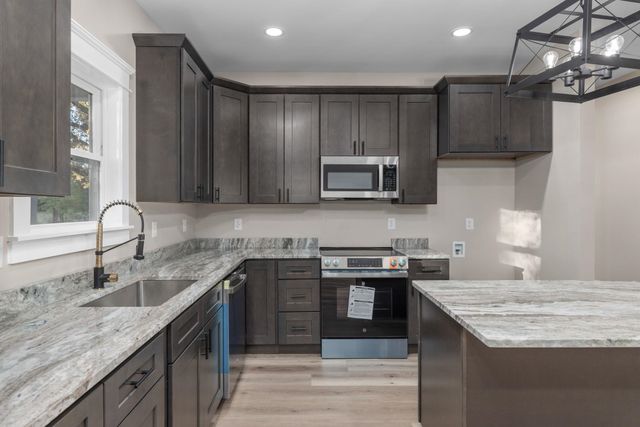 215 COUNTY ROAD 218 RD, Corinth, MS 38834