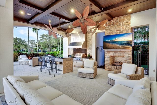 16725 Prato WAY, Naples, FL 34110