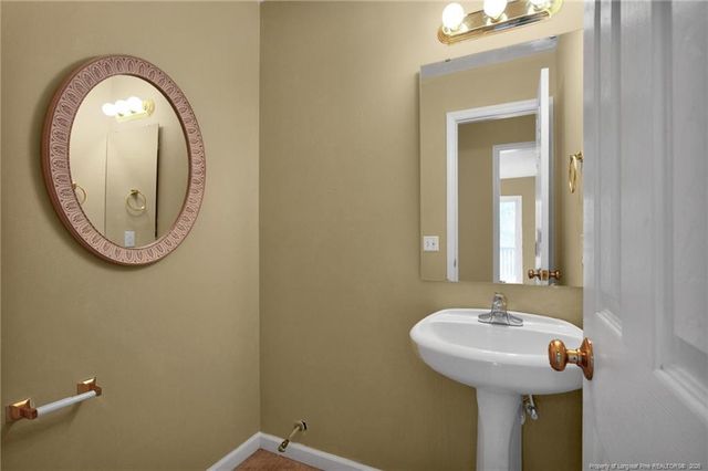 75 Countess Court, Cameron, NC 28326