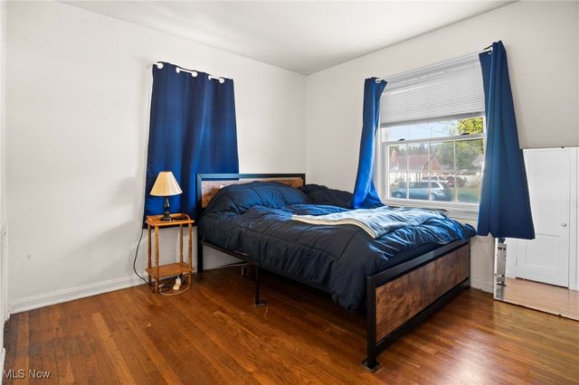 23205 Clifford Drive, North Olmsted, OH 44070