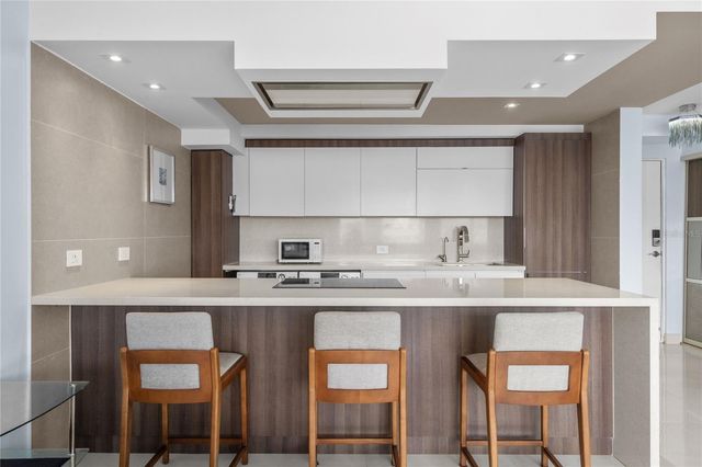 1319 ASHFORD AVENUE 7B, San Juan, PR 00907