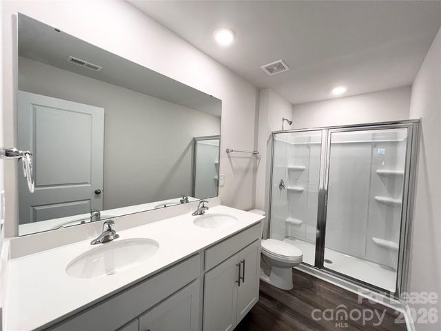 5915 Faron Way, Charlotte, NC 28262