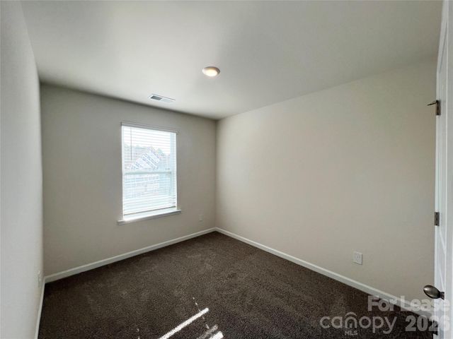 5915 Faron Way, Charlotte, NC 28262