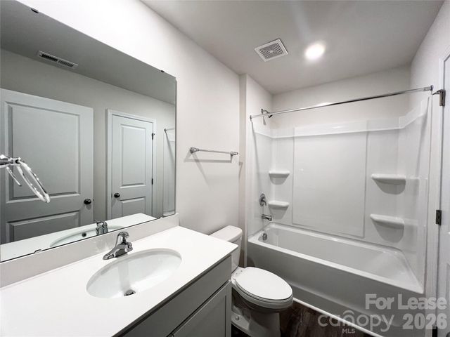 5915 Faron Way, Charlotte, NC 28262