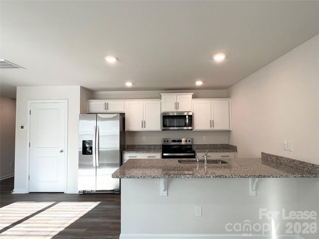 5915 Faron Way, Charlotte, NC 28262