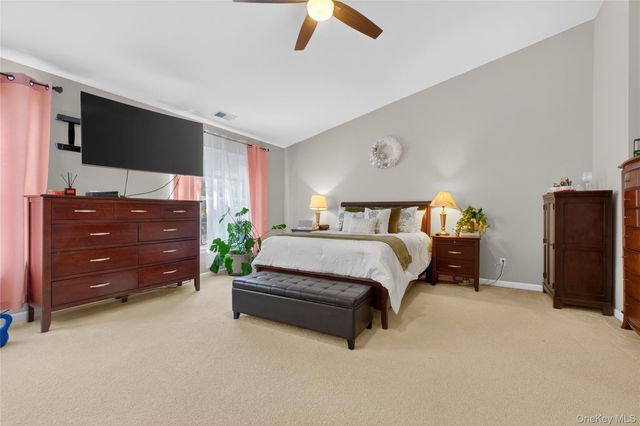 733 Huntington Drive, Fishkill, NY 12524