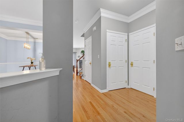 733 Huntington Drive, Fishkill, NY 12524