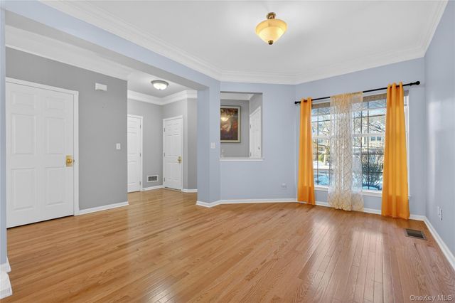 733 Huntington Drive, Fishkill, NY 12524