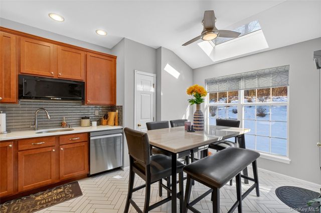 733 Huntington Drive, Fishkill, NY 12524