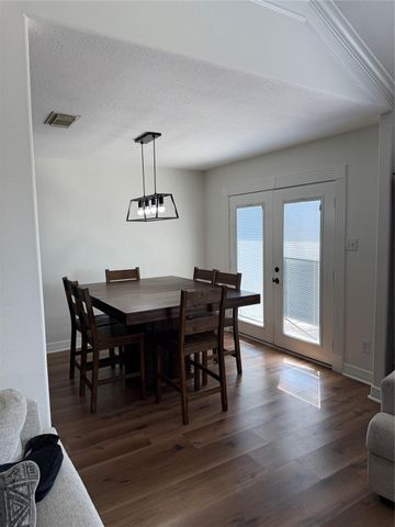 9204 Tejas Court, La Porte, TX 77571