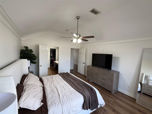 9204 Tejas Court, La Porte, TX 77571