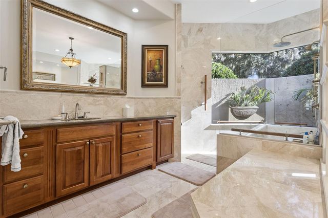 1640 PENINSULA DRIVE, Tavares, FL 32778