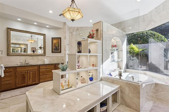 1640 PENINSULA DRIVE, Tavares, FL 32778