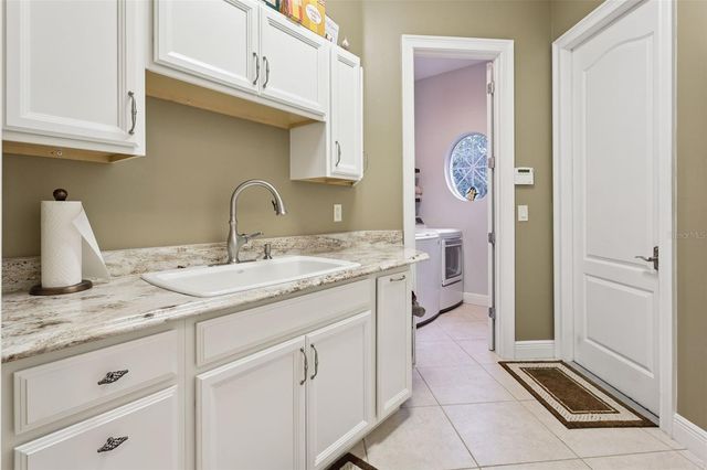 1640 PENINSULA DRIVE, Tavares, FL 32778