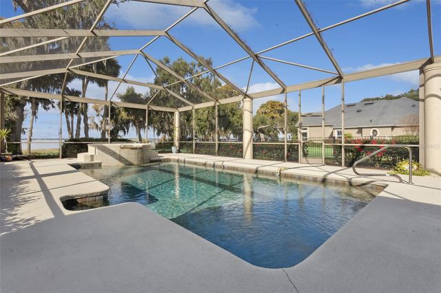 1640 PENINSULA DRIVE, Tavares, FL 32778