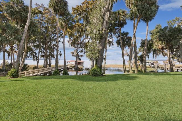 1640 PENINSULA DRIVE, Tavares, FL 32778