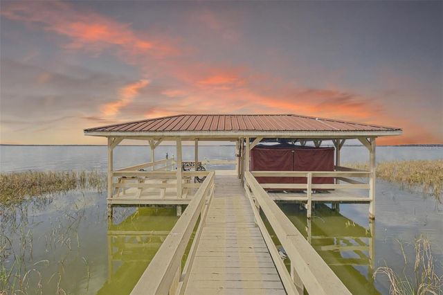 1640 PENINSULA DRIVE, Tavares, FL 32778