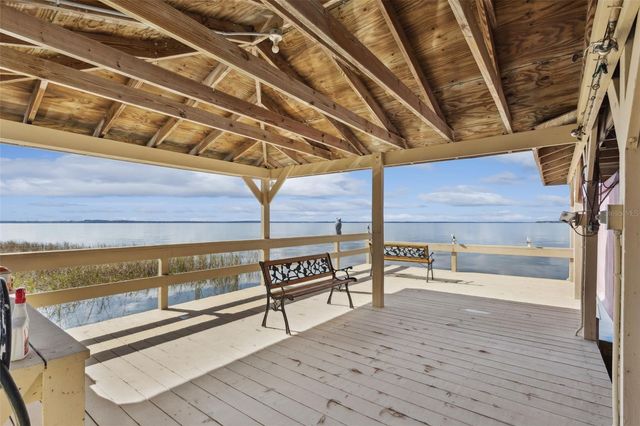 1640 PENINSULA DRIVE, Tavares, FL 32778